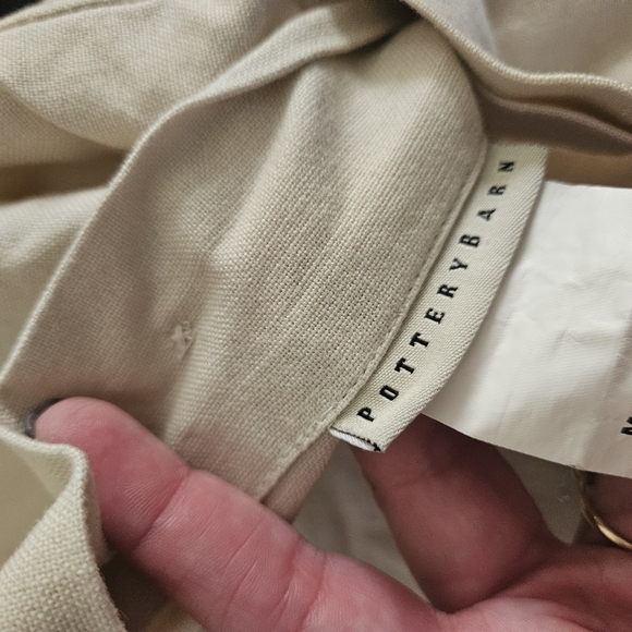 Pottery barn pillow cover - Picture 4 of 4